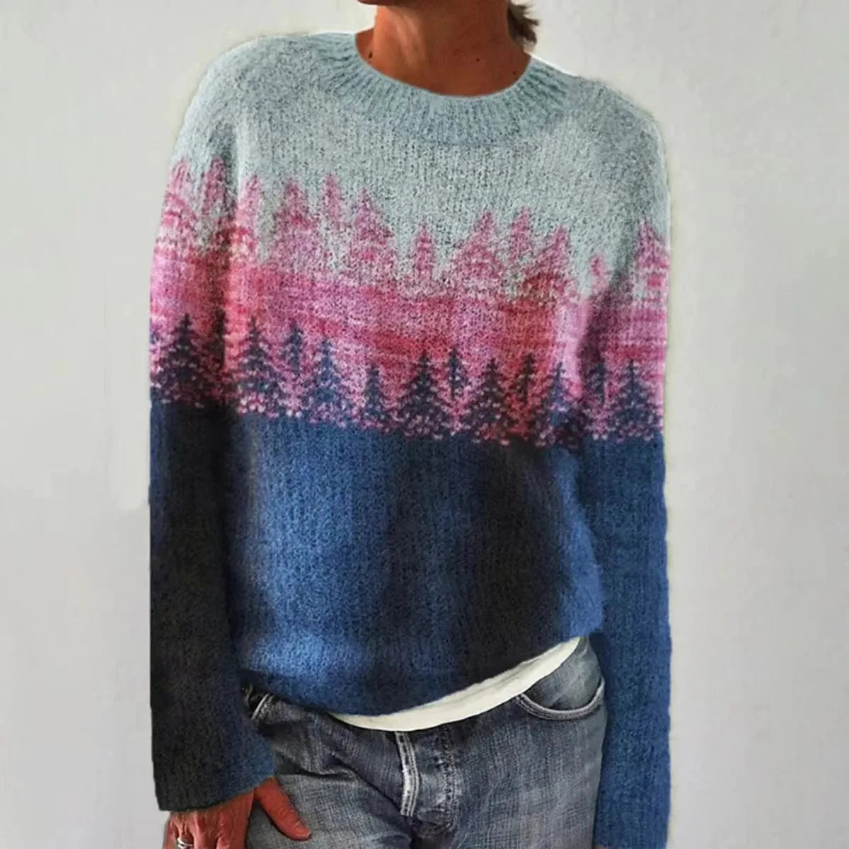 Elora elegant women's sweater relaxed fit with Nordic-inspired pattern for cold-weather style