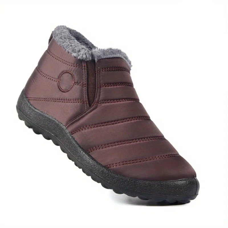 Women's low-top waterproof snow boots warm slip-resistant winter shoes for icy terrain