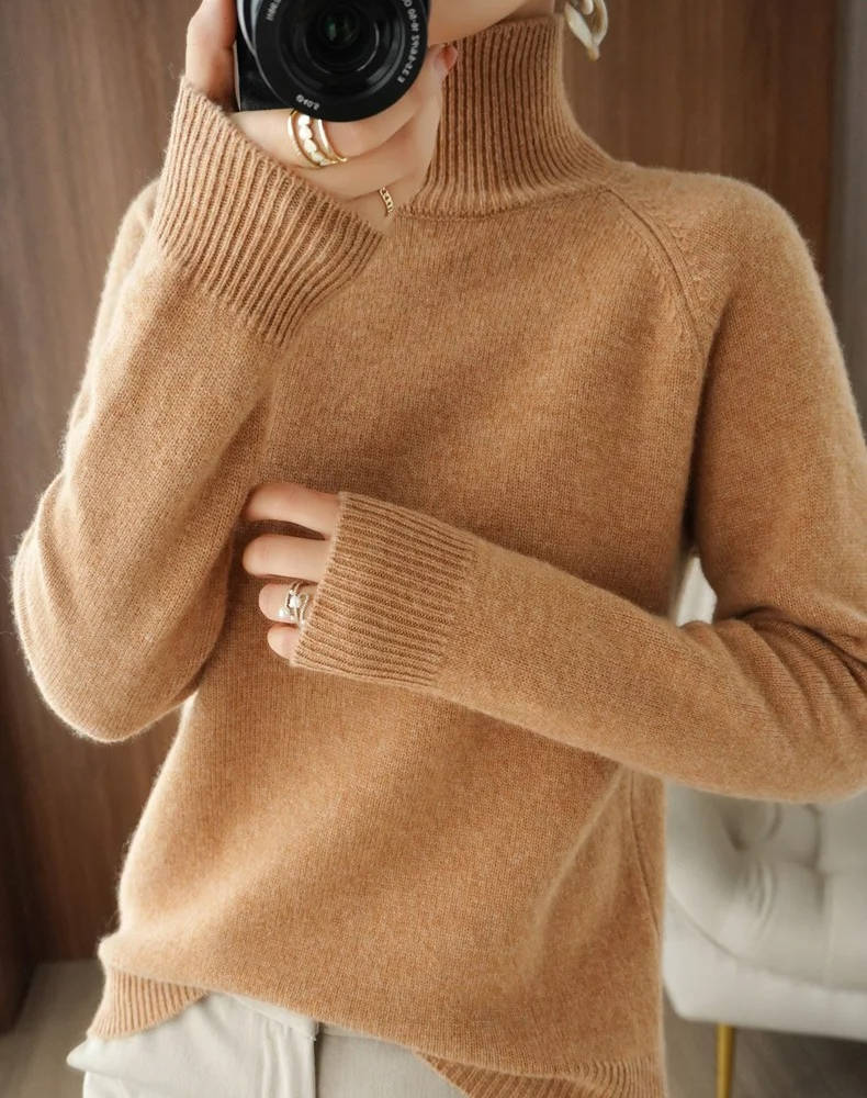 Women's pure cashmere turtleneck sweater, soft lightweight knit with anti-pilling treatment for everyday elegance