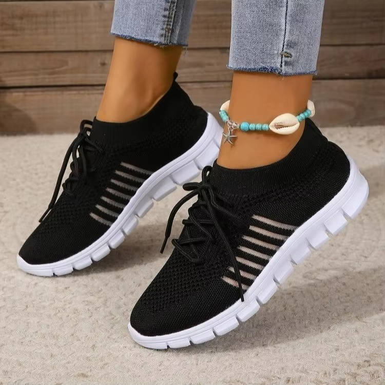 Comfort breathable sneakers with comfort support, lightweight mesh design for all-day comfort and steady walking support