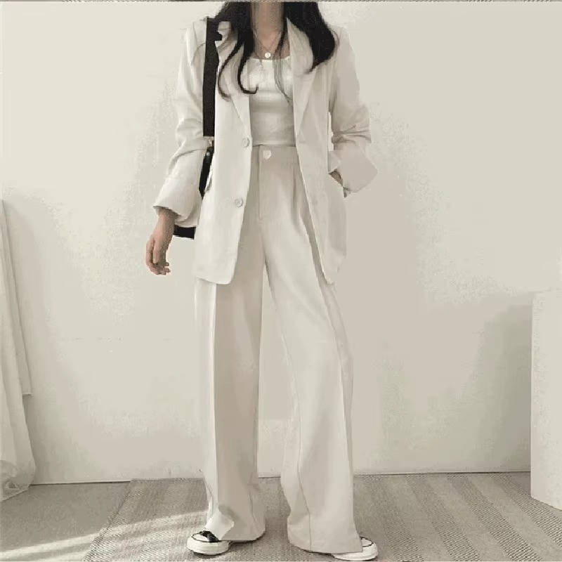 Women's casual two-piece blazer and wide-leg pants suit set, wrinkle-resistant polished style