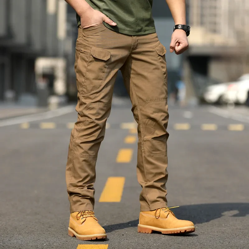 Men's relaxed fit cotton cargo pants with multi-pocket utility design for everyday versatility