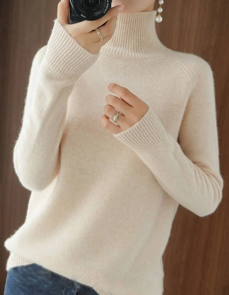 Women's pure cashmere turtleneck sweater soft lightweight knit for everyday elegant warmth