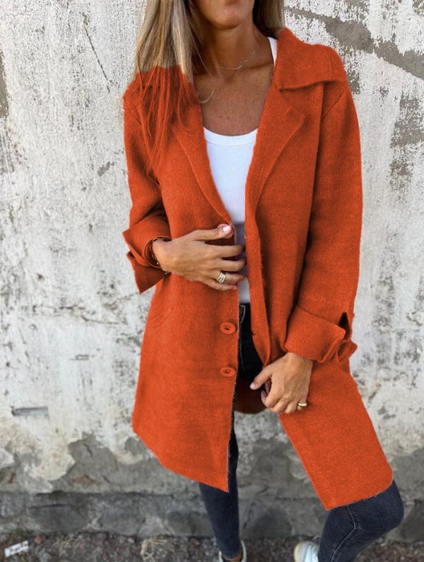 Margaret button-down jacket in neutral felt-like fabric with quilted finish and lightweight structured silhouette
