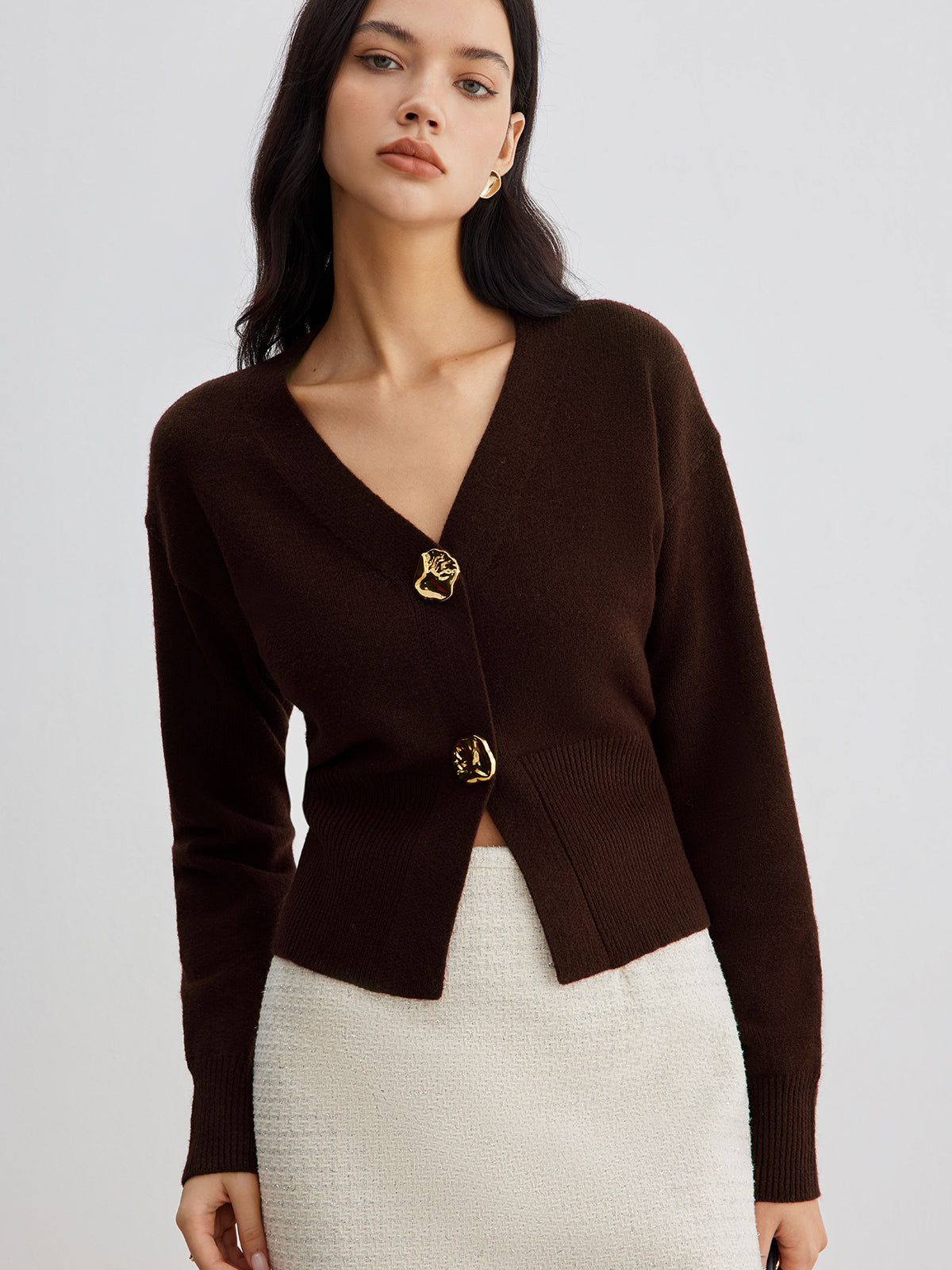 Women's short knit cardigan regular fit with elegant metal button detail for work and leisure