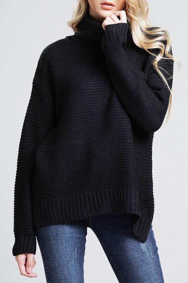 Women's chunky knit turtleneck sweater oversized fit with ribbed hem and cuffs cozy casual style