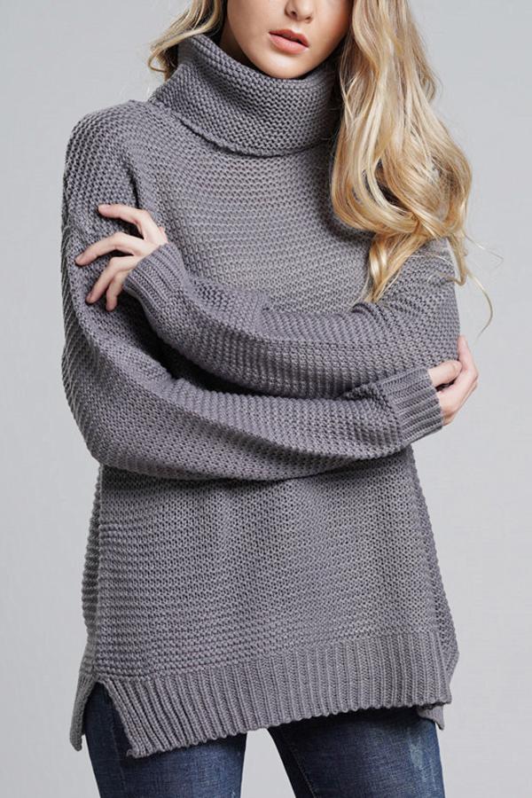 Women's chunky knit turtleneck sweater oversized fit with ribbed hem and cuffs cozy casual style