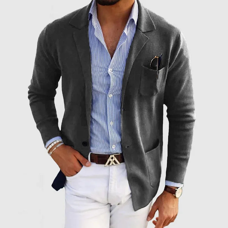 Men's slim fit lightweight blazer, single-breasted notch lapel 2-button closure modern tailored cut
