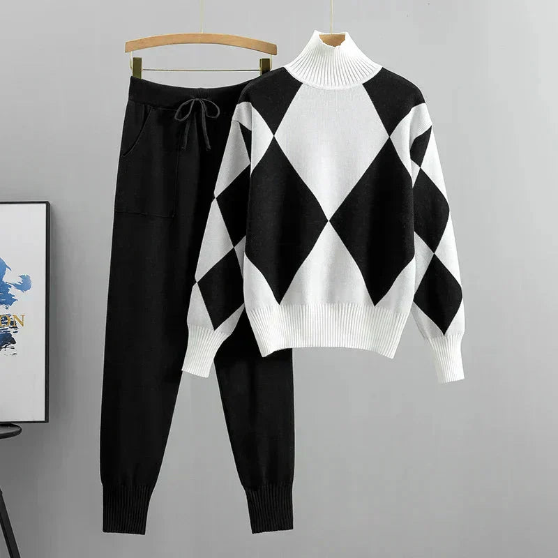Elegant two-piece set in neutral tones, tailored silhouette with streamlined fit for women