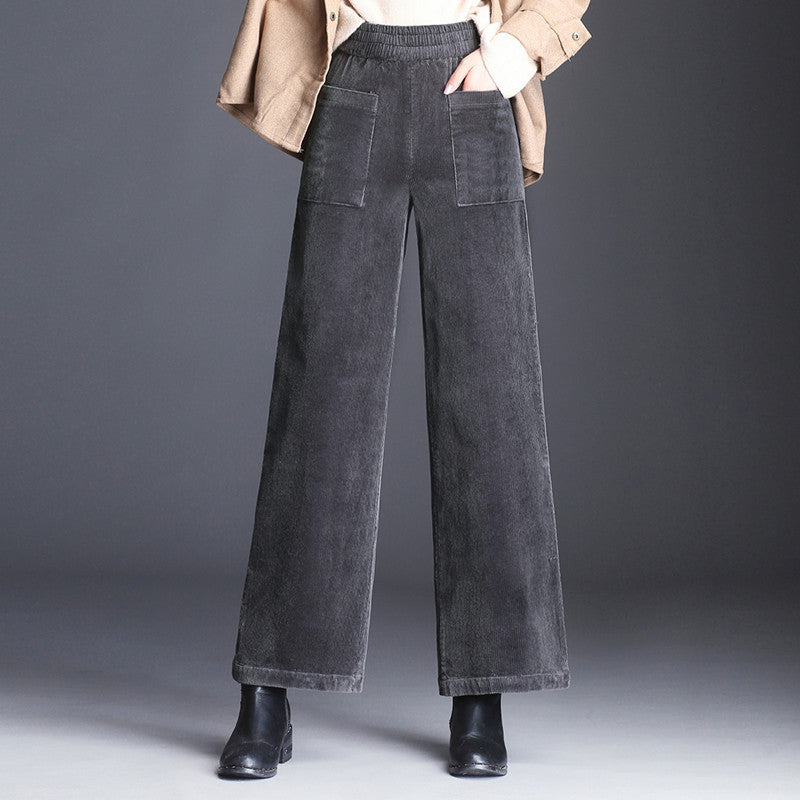 Charlotte high-waist flared corduroy pants with large patch pockets in retro vintage style