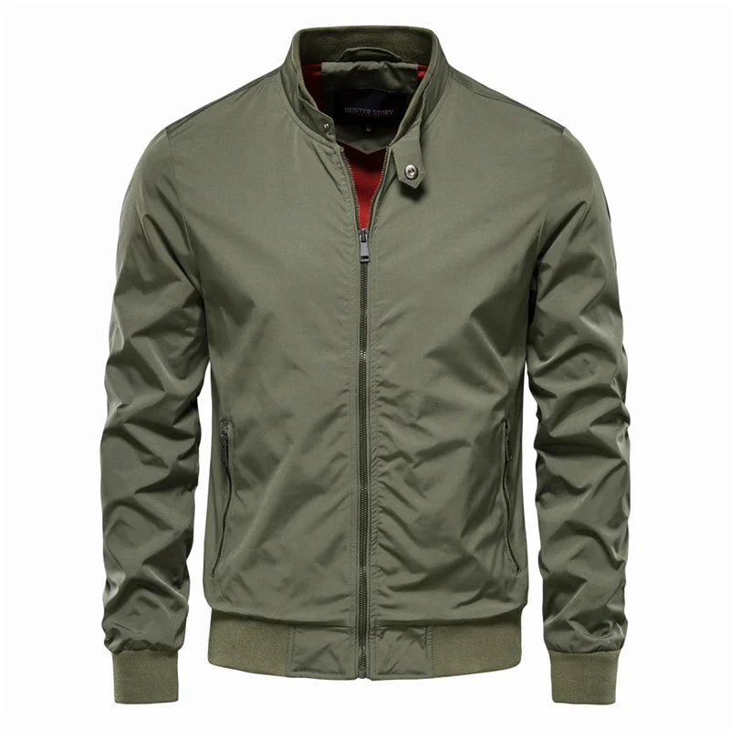 Wavlynn men's lightweight bomber jacket with cozy lining, classic silhouette and modern clean lines