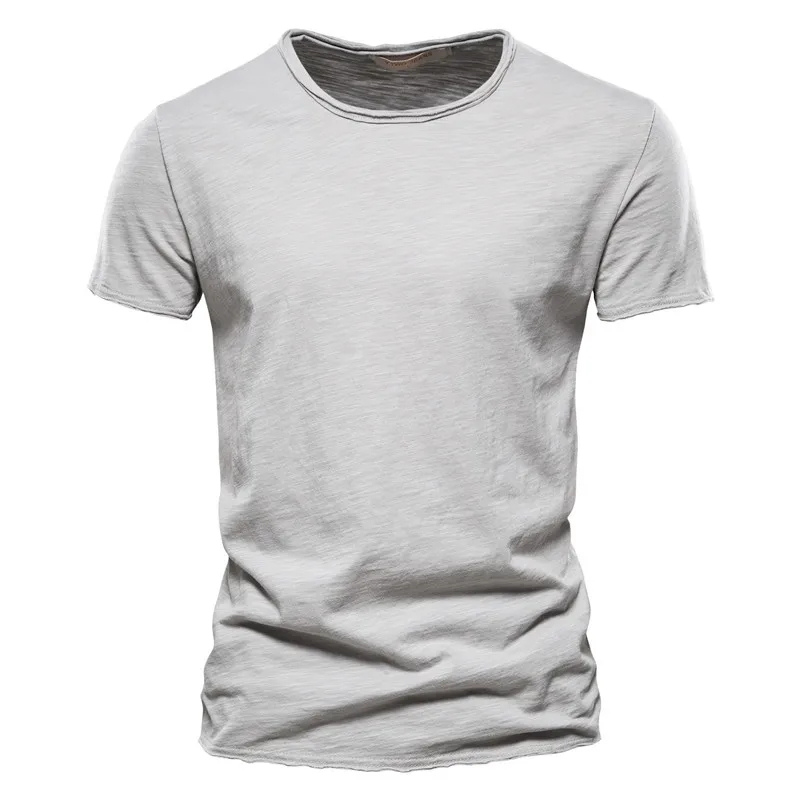 Men's slim fit crew neck short sleeve cotton blend t-shirt in classic everyday breathable style