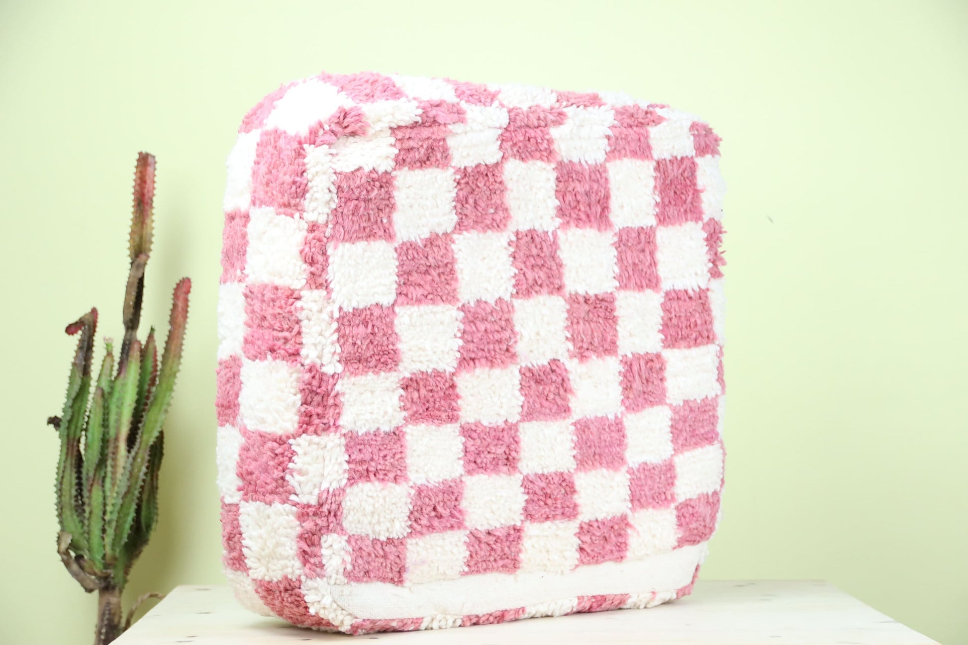 Meztul Moroccan Pouf - Wavlynn