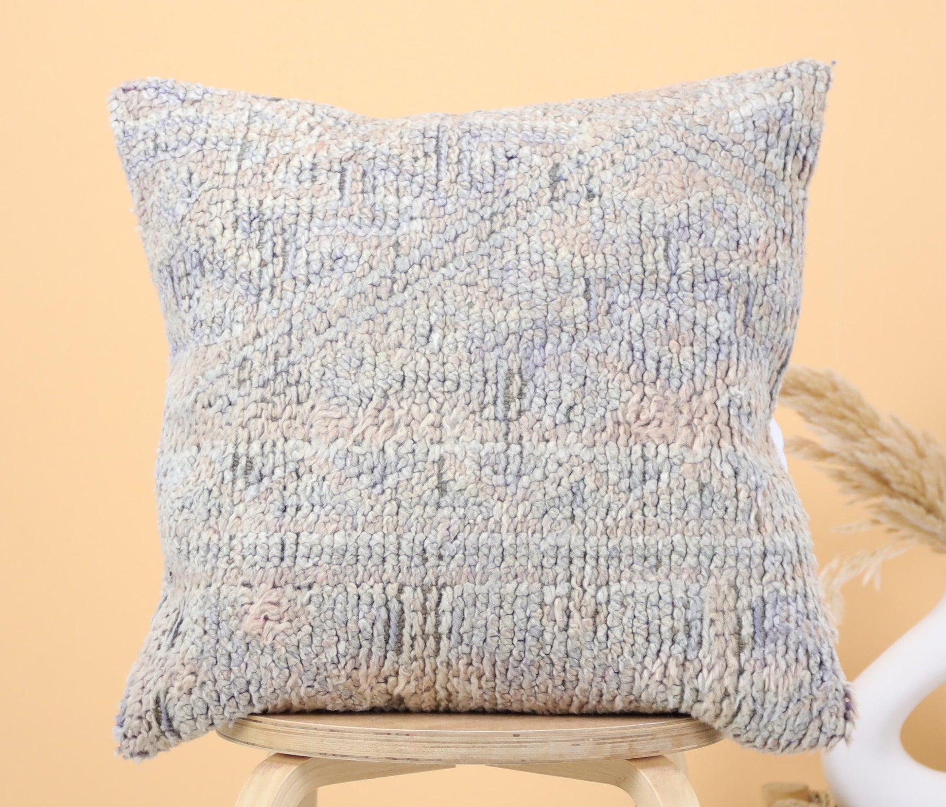 Xyndon Vintage Boujaad Pillow - Wavlynn