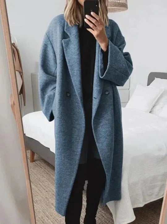 Women's oversized lapel coat relaxed fit, elegant classic collar for casual or professional wear