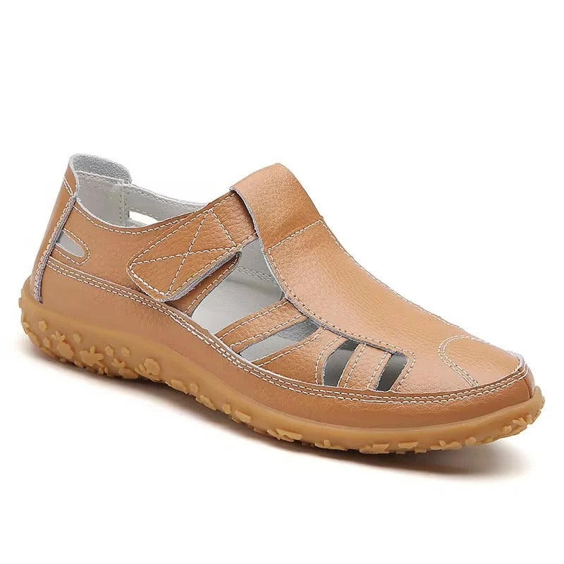 Slip-resistant support sandals in neutral tones with arch-aligned sole for all-day stability