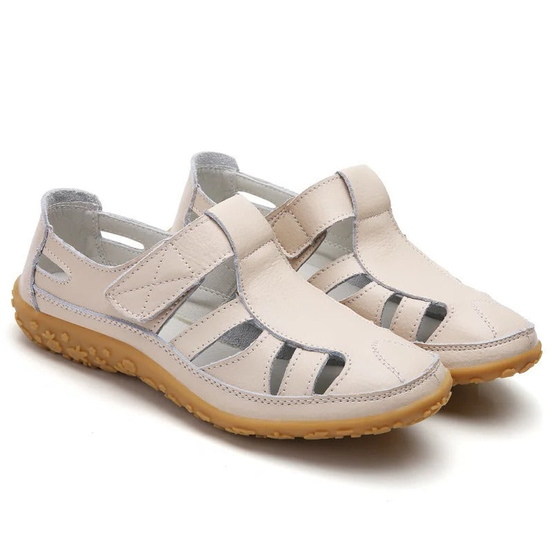 Slip-resistant support sandals with foot-alignment sole, lightweight design for all-day stability