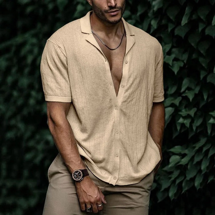 Men's lightweight short sleeve button-down shirt classic casual summer style breathable regular fit