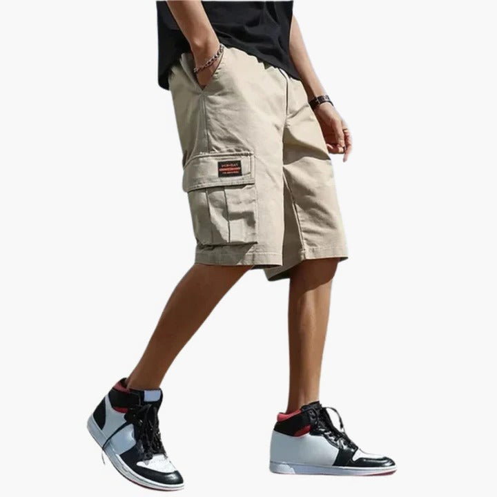 Men's relaxed-fit cargo shorts with multiple pockets, durable casual style for travel and outdoor use