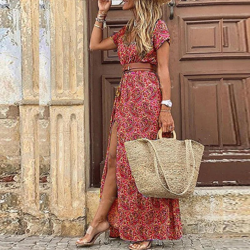 Women's short-sleeve V-neck summer dress regular fit flattering silhouette casual warm-weather style