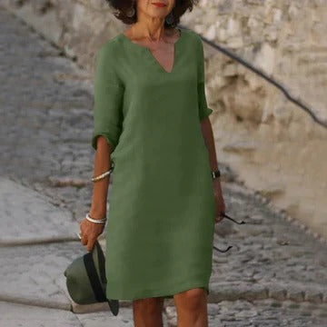 Women's loose fit casual dress in lightweight fabric, relaxed silhouette perfect for warm-weather everyday wear