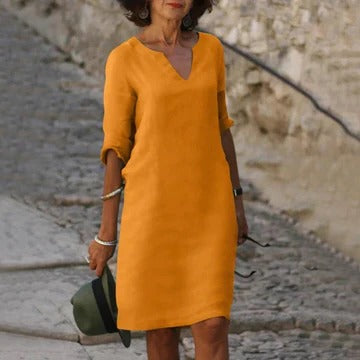 Women's loose fit casual dress in lightweight fabric, relaxed silhouette perfect for warm-weather everyday wear