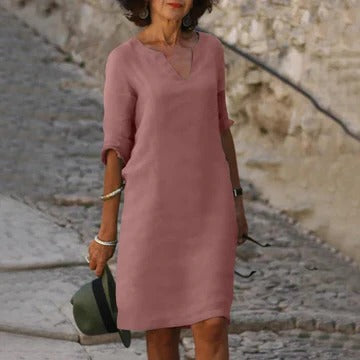 Women's loose fit casual dress in lightweight fabric, relaxed silhouette perfect for warm-weather everyday style