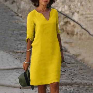Women's loose fit casual dress in lightweight fabric, relaxed silhouette perfect for warm-weather everyday wear