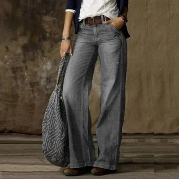 Light blue elegant women's tailored trousers with polished silhouette, perfect for versatile everyday styling