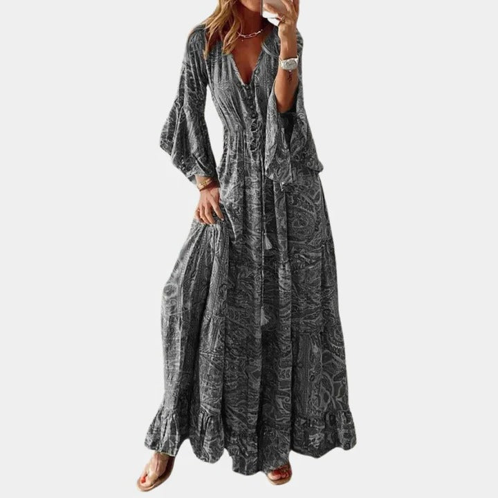 Women's bohemian full-length loose flowing maxi dress with relaxed drape for casual to semi-formal wear