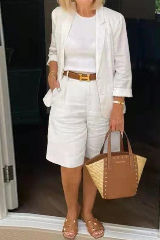 Women's tailored blazer and high-waist Bermuda shorts two-piece suit set with 3/4 sleeves