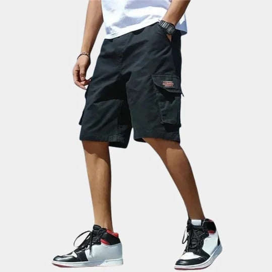 Men's relaxed fit cargo shorts knee length multi-pocket utility design for outdoor travel casual wear