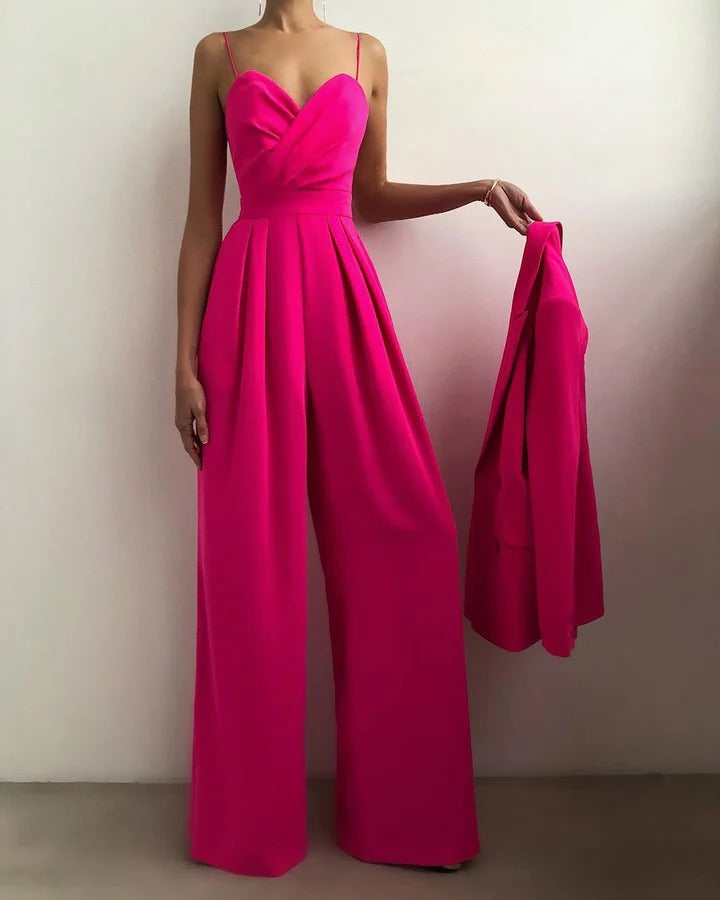 Women's sleeveless jumpsuit with shaped waist, structured silhouette, elegant minimal design