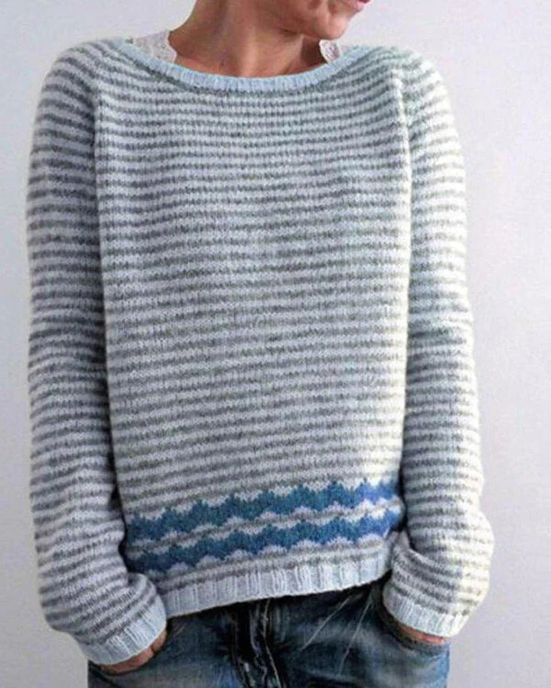 Women's forest pattern pullover cozy relaxed fit sweater with modern everyday design