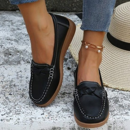Women's slip-on walking loafers in neutral tones, supportive casual shoes with ergonomic arch insole