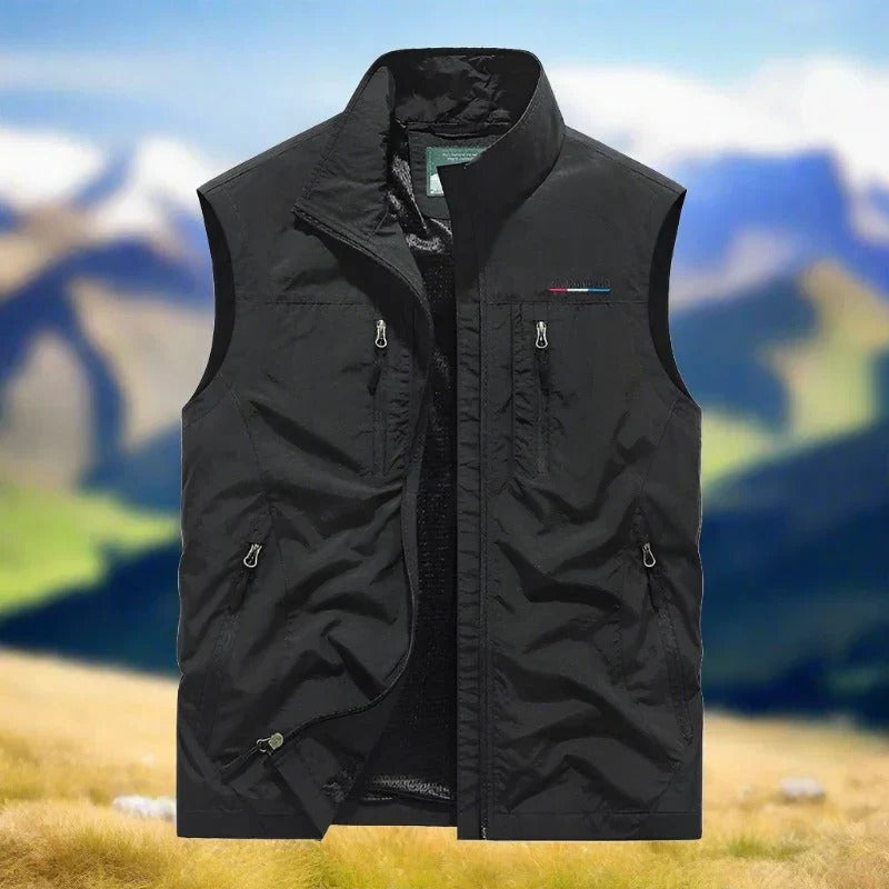 Men's lightweight windproof sleeveless outdoor vest with multiple pockets, regular fit for hiking