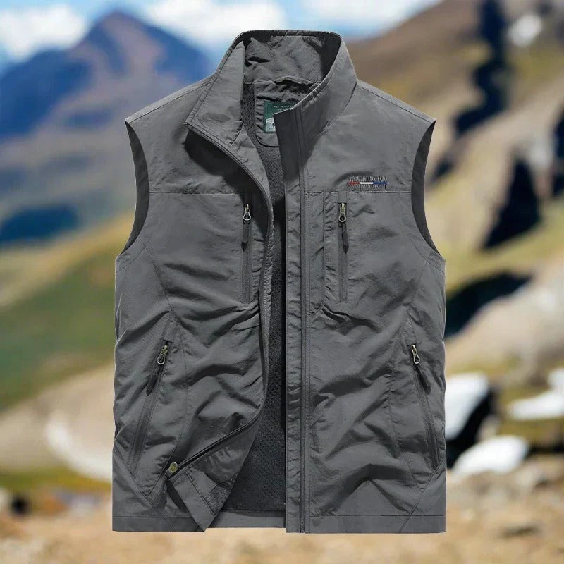 Men's lightweight windproof sleeveless outdoor vest with multiple pockets, regular fit for hiking