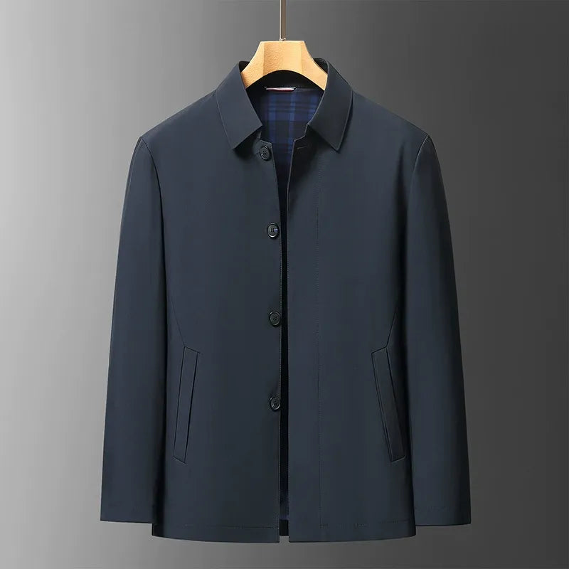 Men's regular fit mid-length jacket, button-front point collar, plaid-lined interior, versatile outerwear