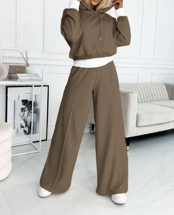 Women's casual hoodie tracksuit set in soft polyester blend, relaxed two-piece matching loungewear