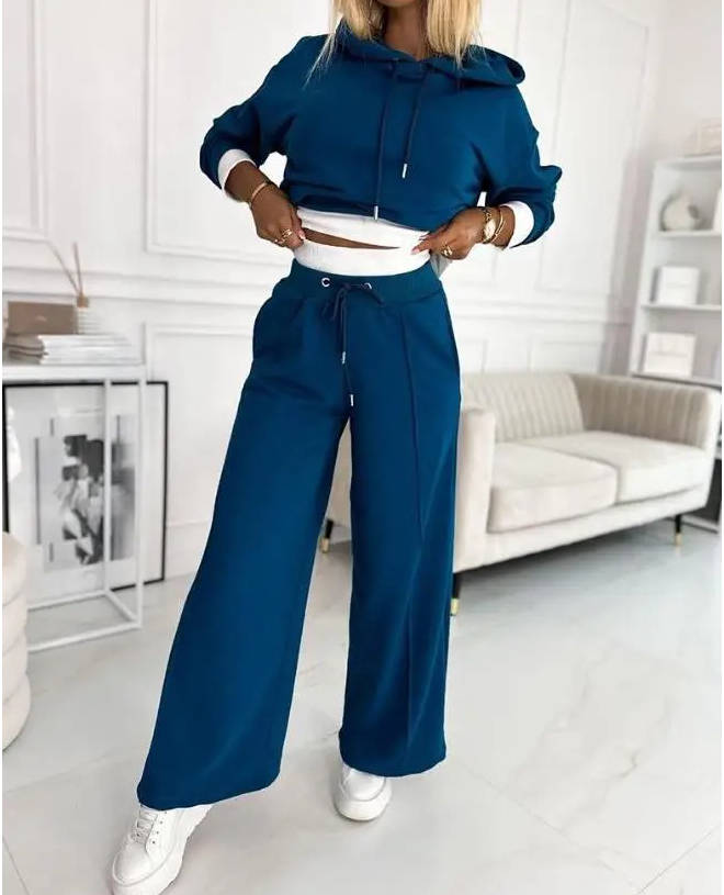 Women's casual hoodie tracksuit set in neutral tones, relaxed two-piece matching lounge outfit