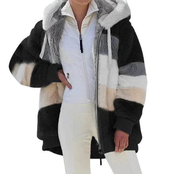 Women's oversized hooded jacket with plush faux fur lining in cozy city-chic style