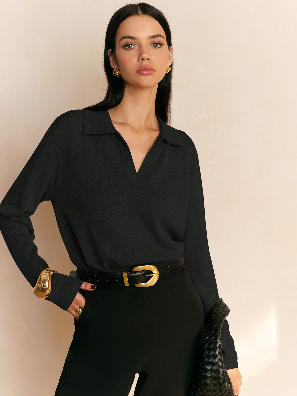 Casual elegant knit pullover sweater with collar in plain style and high-stretch shift fit