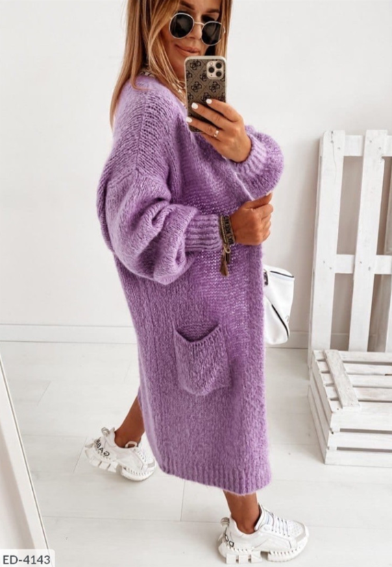Women's long open-front cardigan in cozy knit, relaxed draped silhouette for effortless winter layering