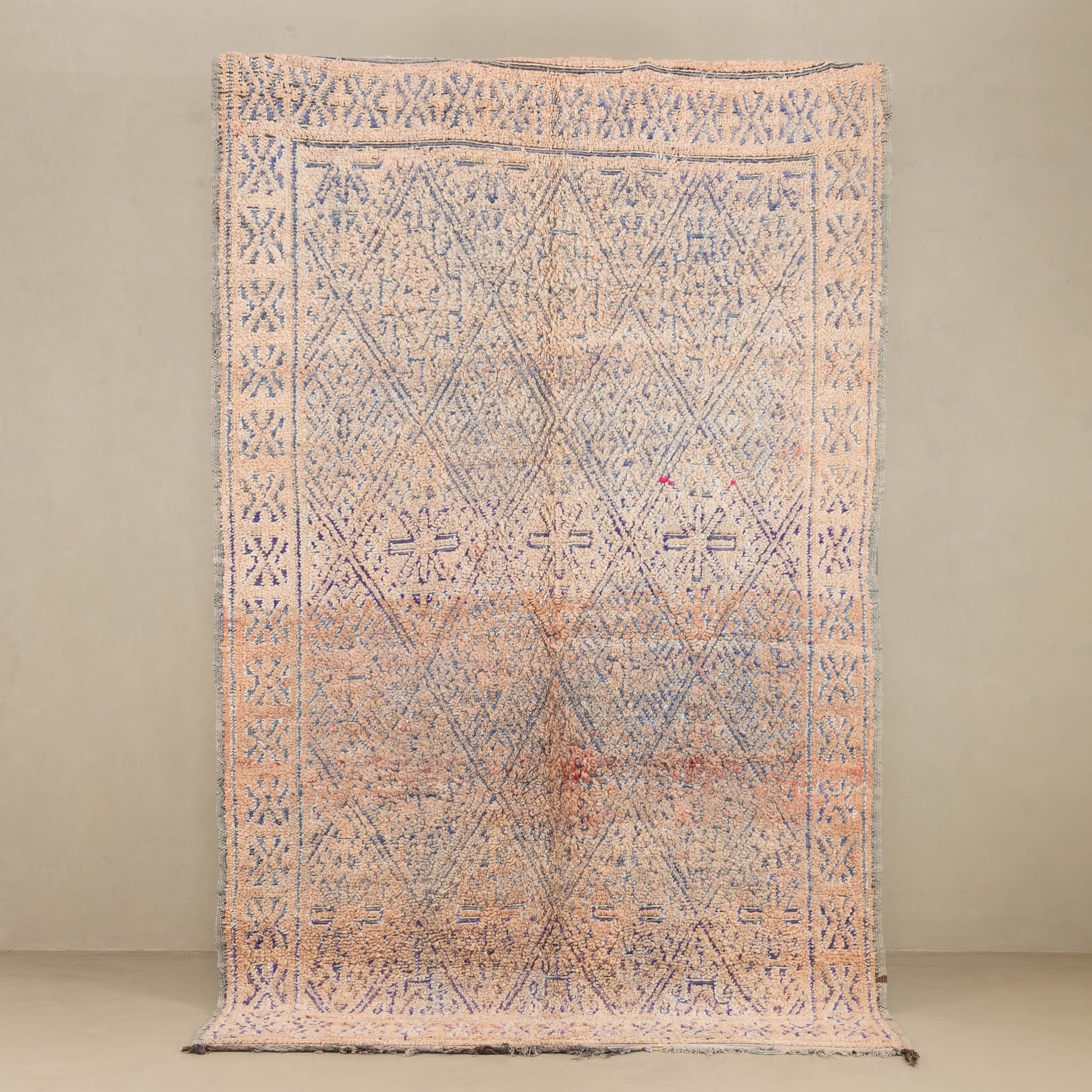 Nassil - vintage beni mguild rug - Wavlynn