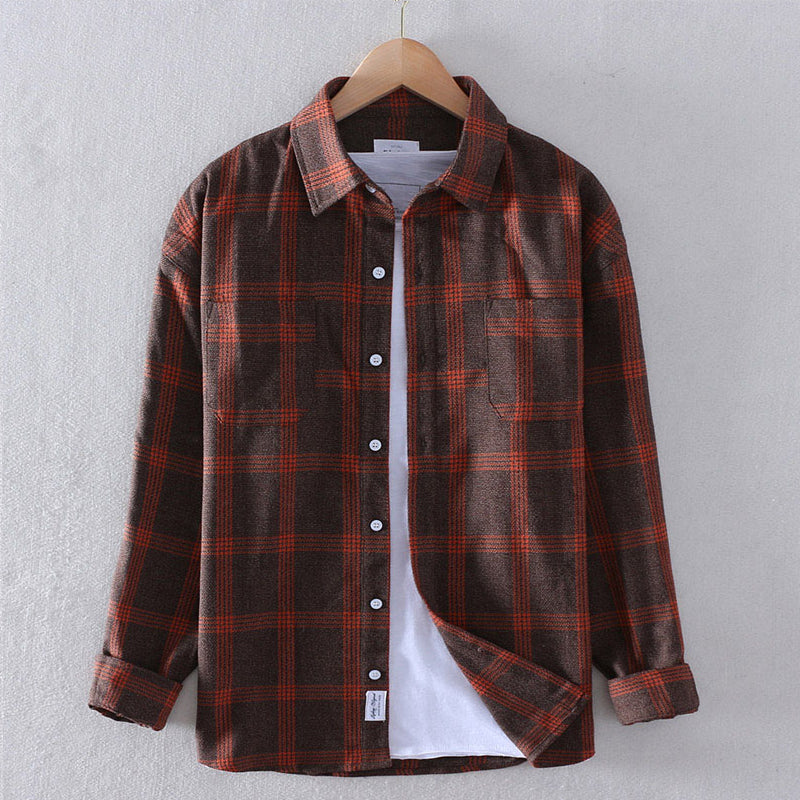 Men's checkered flannel shirt regular fit button closure natural cotton fibers casual style