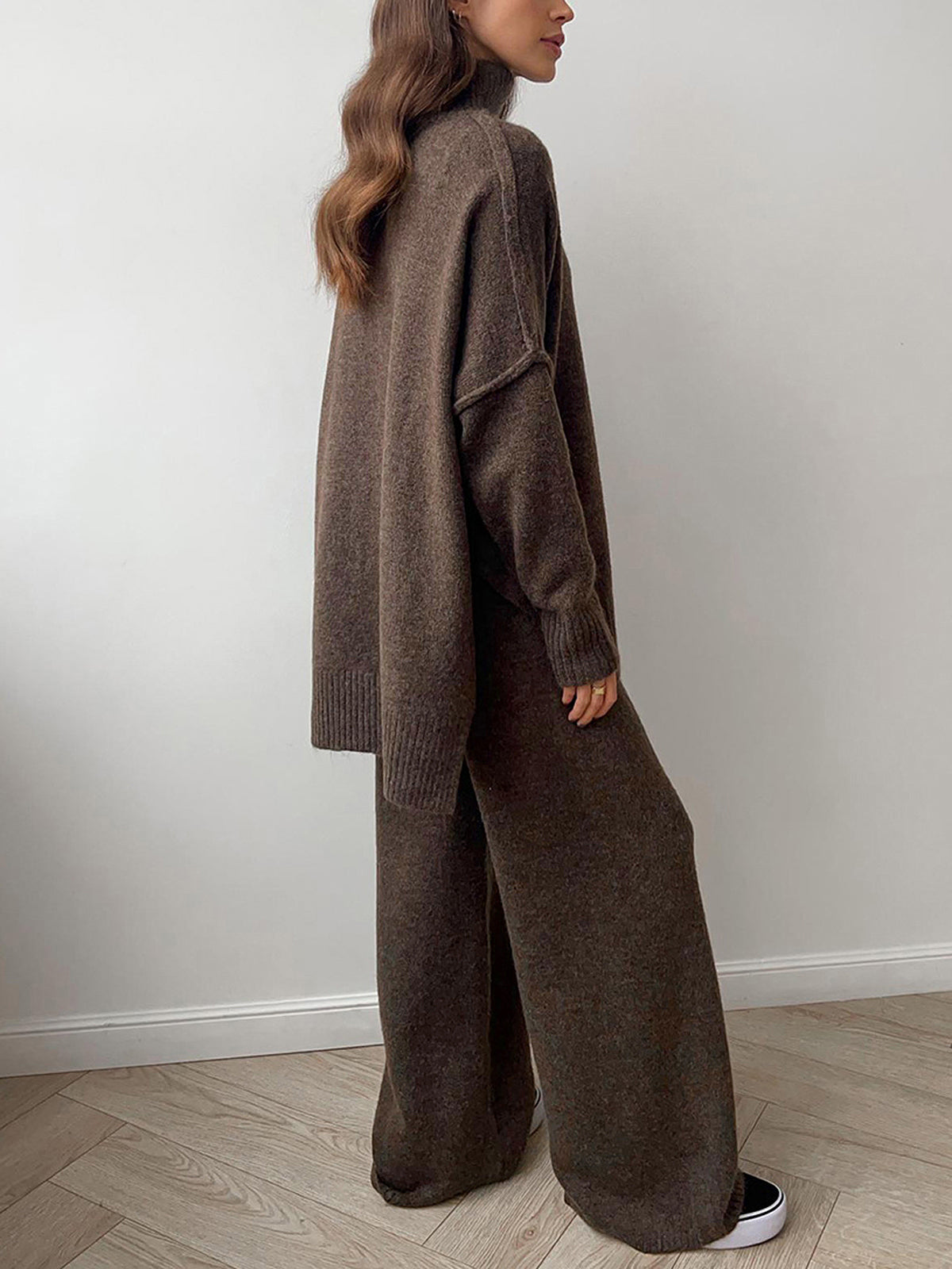 Ivory knit turtleneck top and pants set with split hem casual two-piece loungewear