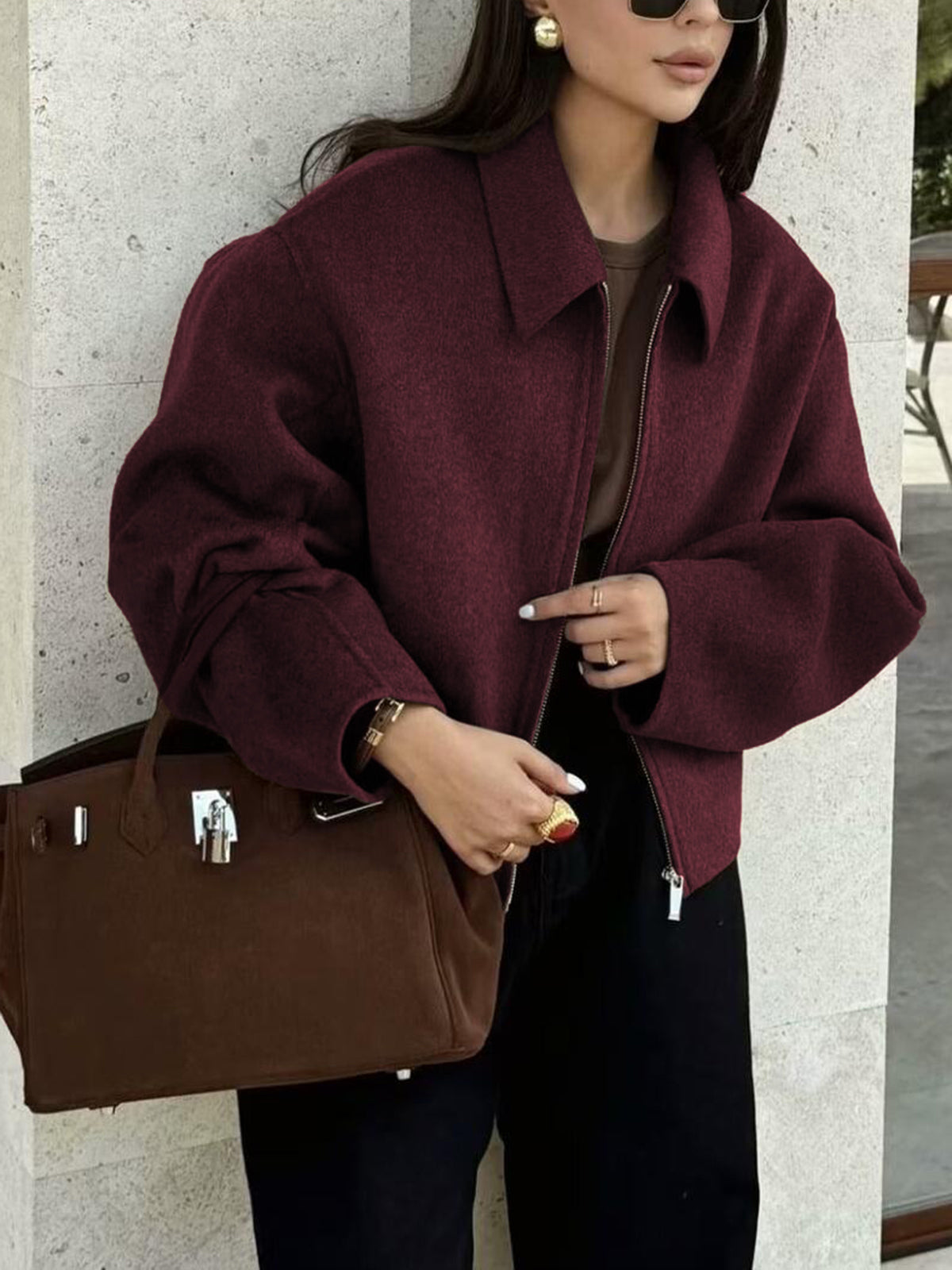Warm tweed zip-up jacket in casual elegant style with long sleeves and relaxed shift fit