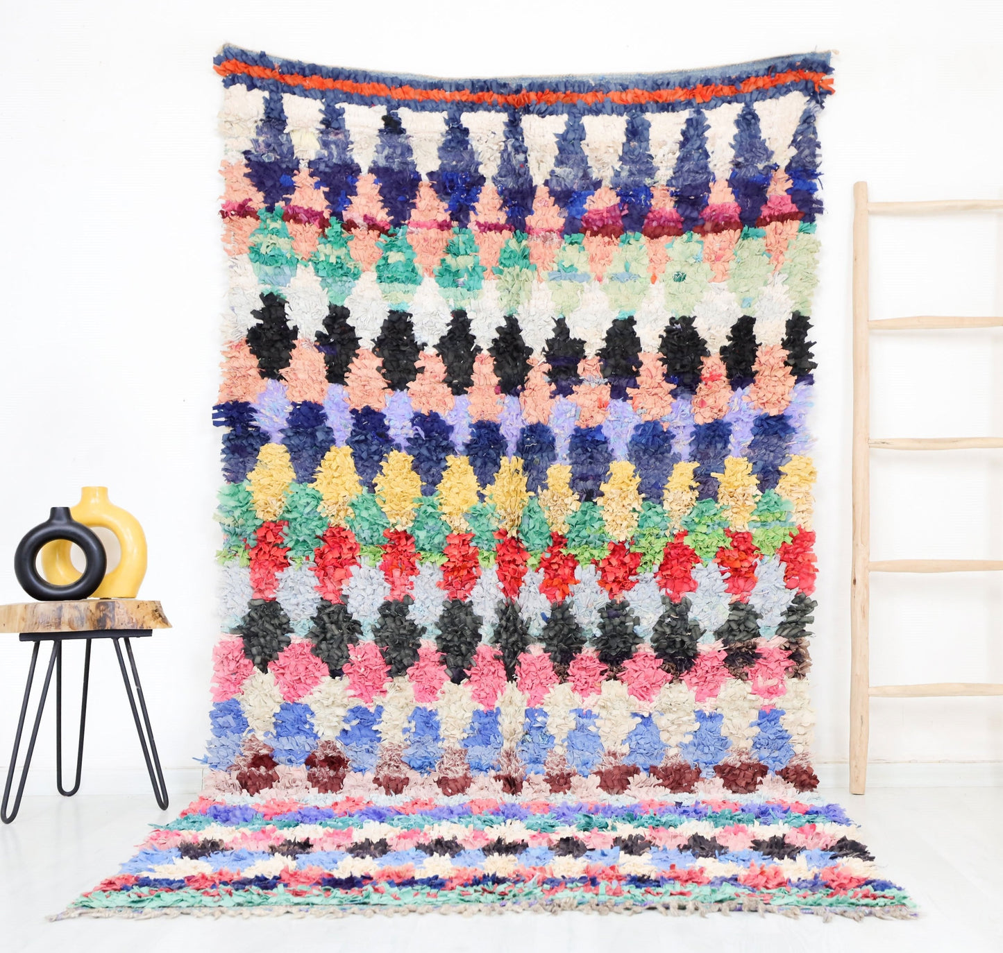 Jelila Moroccan Rug 4'7" x 9'3" - Wavlynn