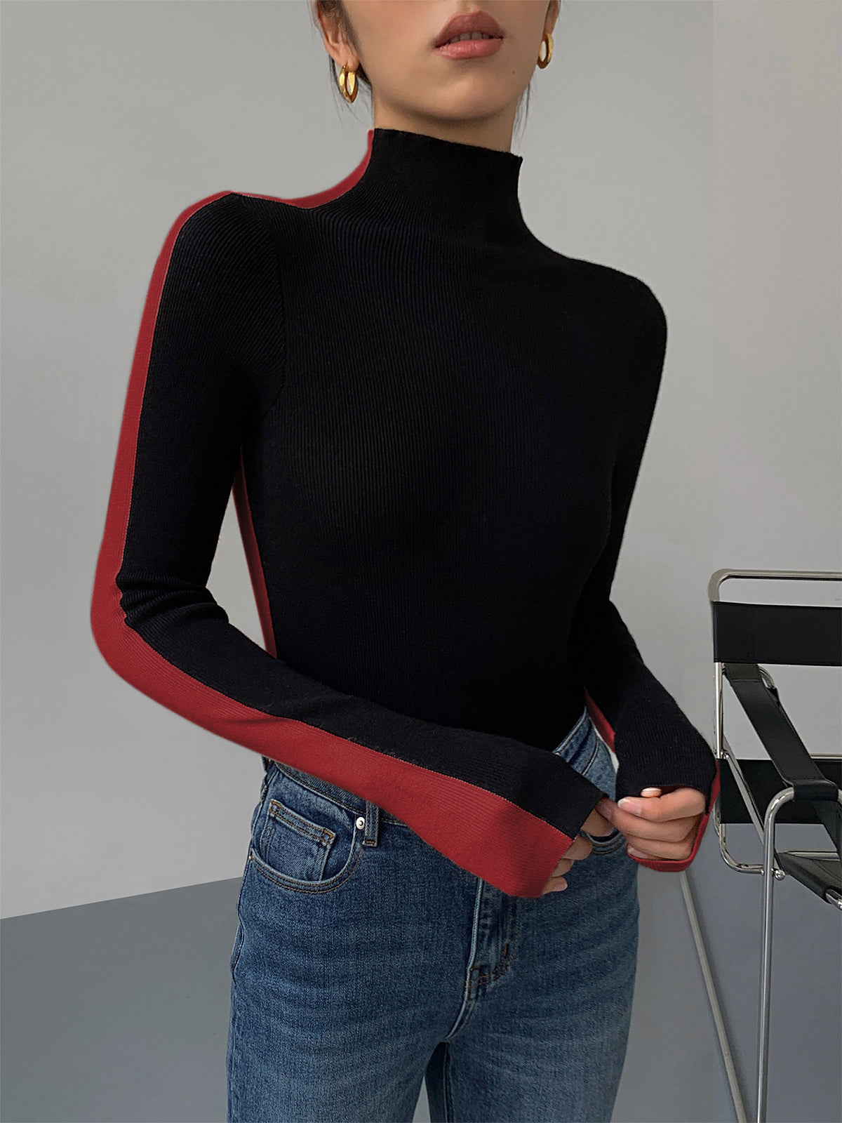Two-tone double-sided long sleeve knit top in casual regular fit with medium stretch