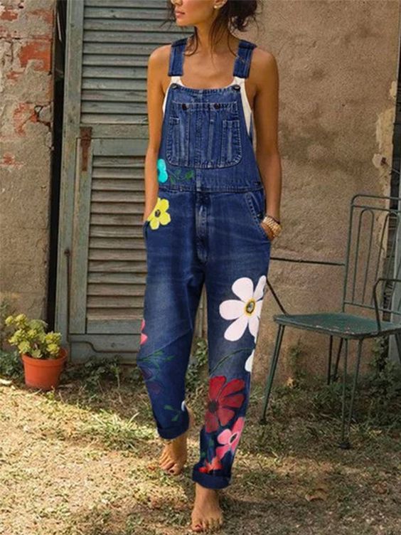 Women's sleeveless denim overalls ankle-length bib pocket adjustable metal strap fastening casual fit